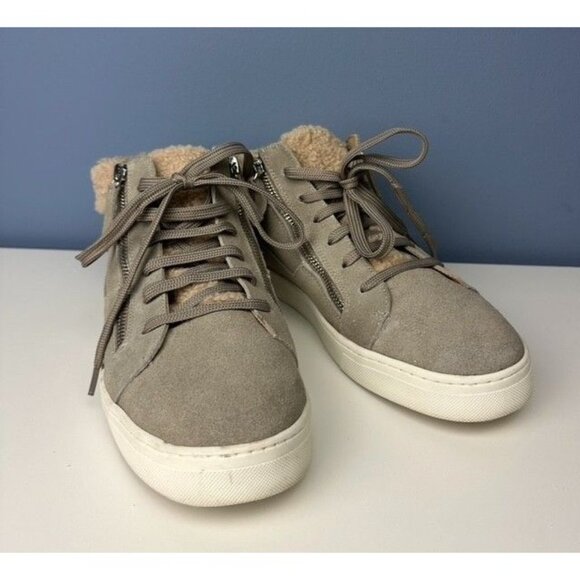 Gently used Steve Madden Kameo Taupe Suede Faux Fur Lined Lace-Up Sneakers - Siz - Picture 2 of 5